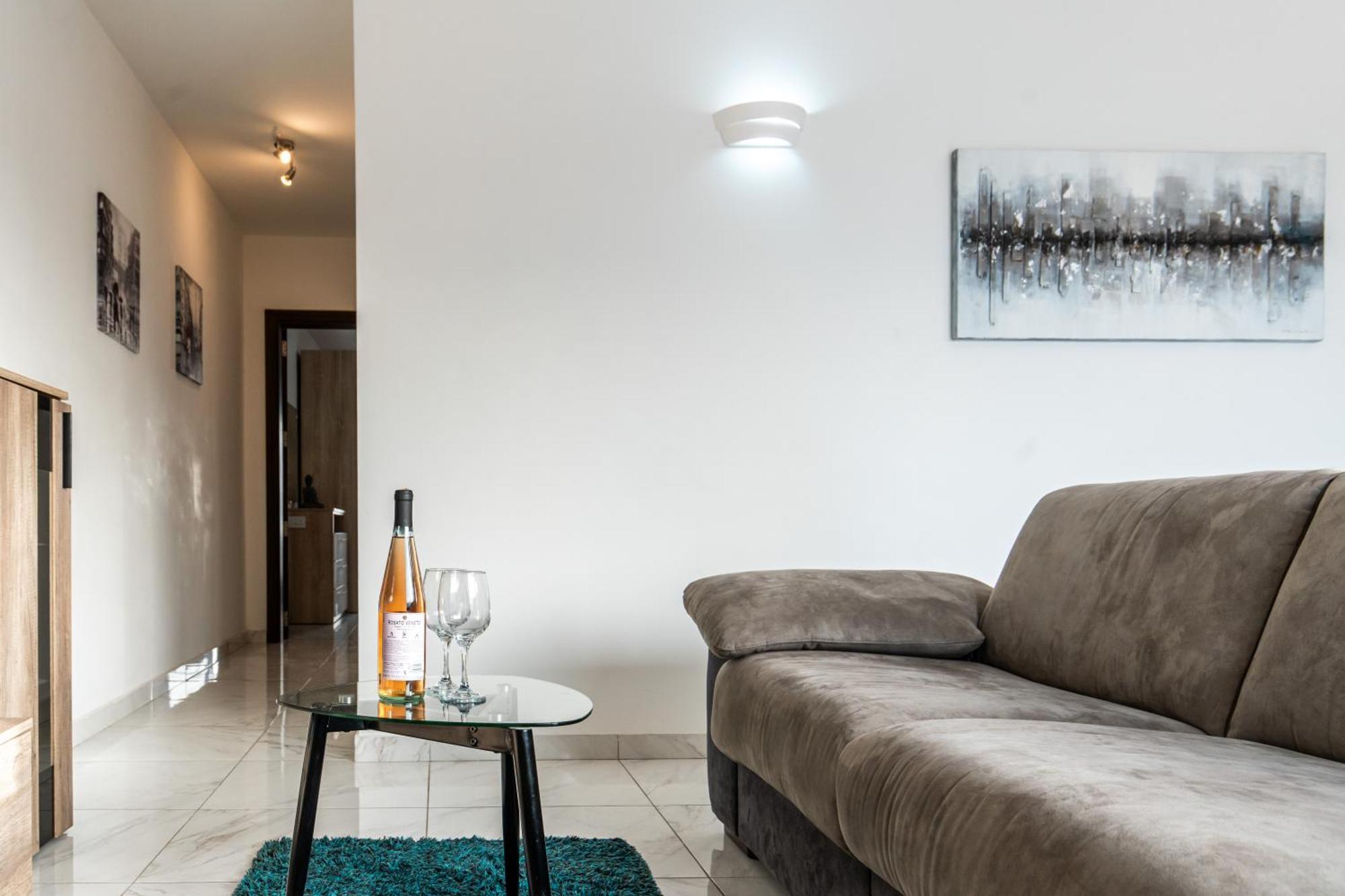 Apartmán Poseidon Court Penthouse Superior St. Paul's Bay Exteriér fotografie
