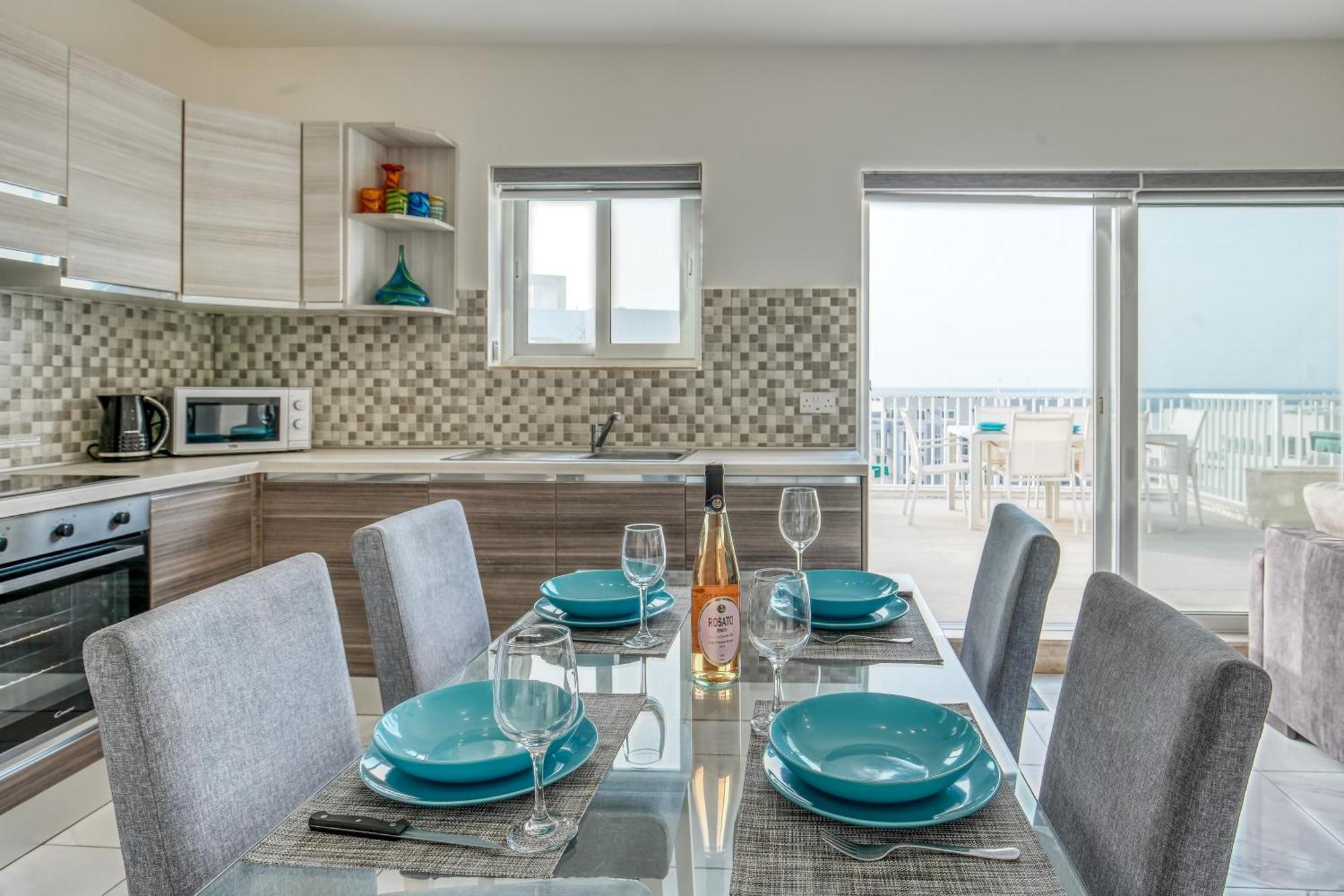 Apartmán Poseidon Court Penthouse Superior St. Paul's Bay Exteriér fotografie
