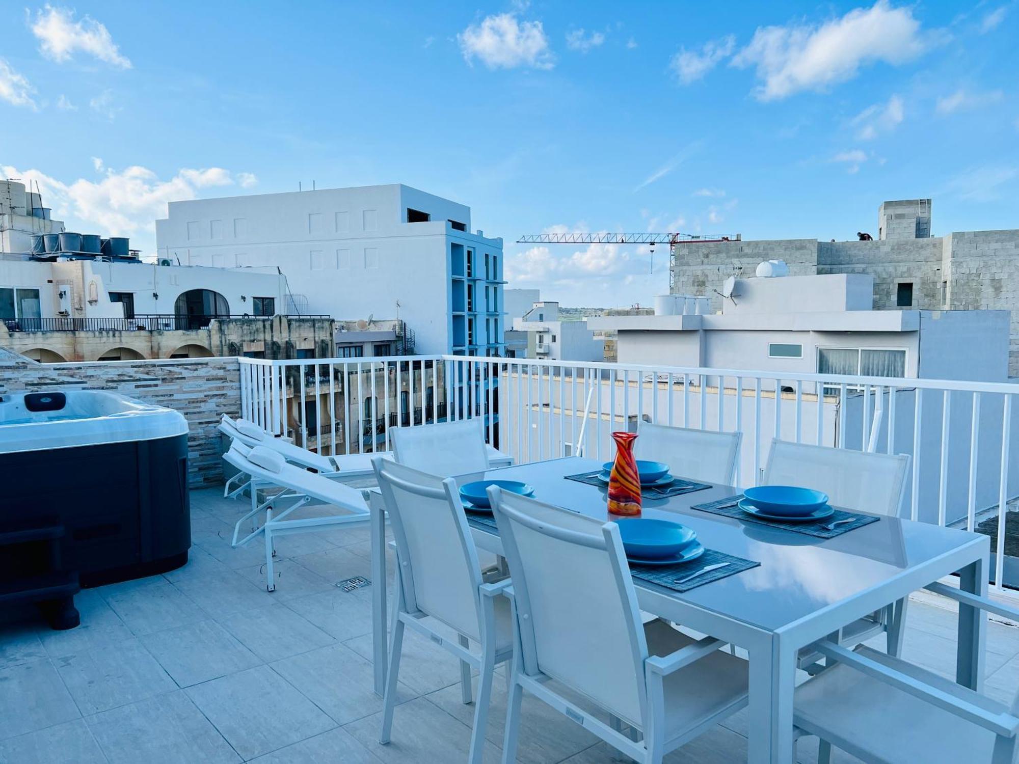 Apartmán Poseidon Court Penthouse Superior St. Paul's Bay Exteriér fotografie